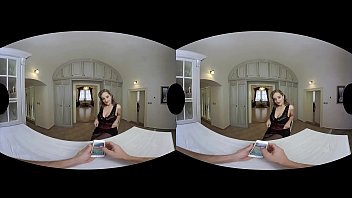 Older lady Ameli Timber is the best in VR porn!
